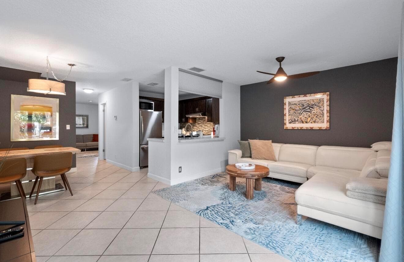 3900 NE 18TH Avenue # 13C, Oakland Park FL 33334 photo 3