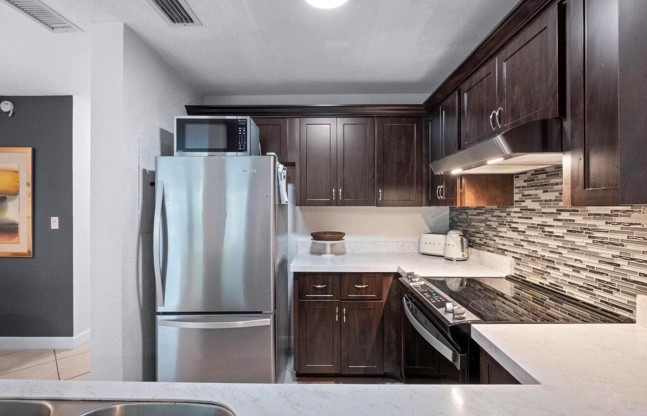 3900 NE 18TH Avenue # 13C, Oakland Park FL 33334 photo 5