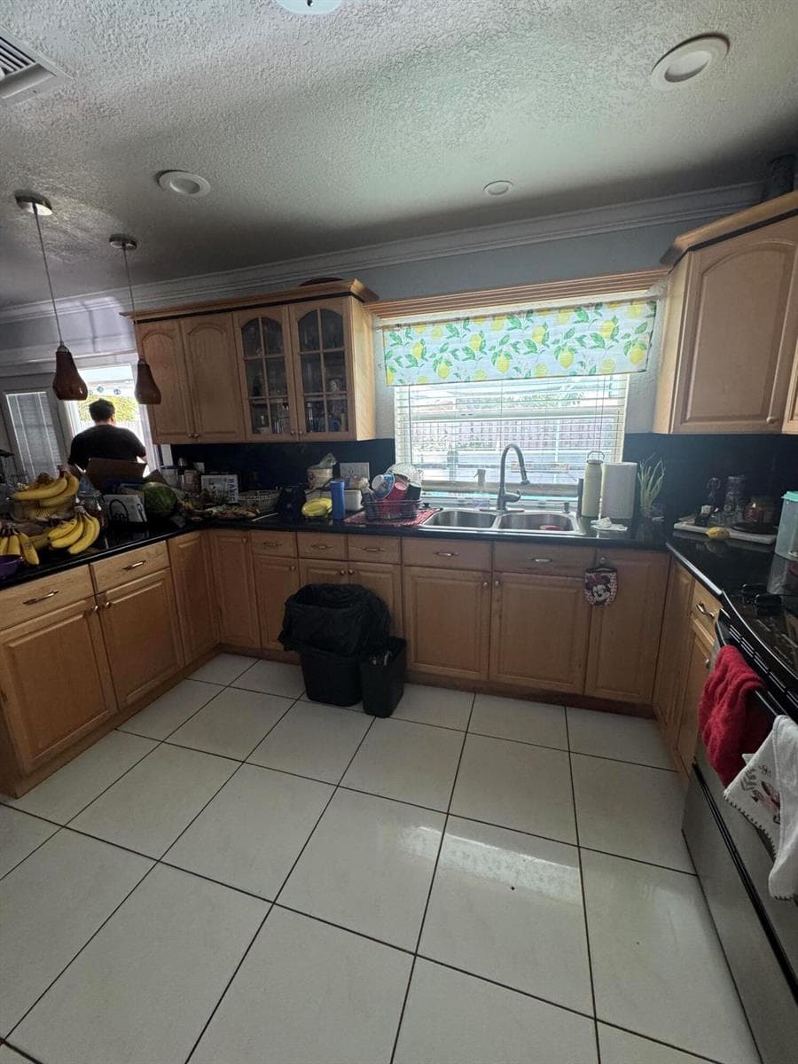 6280 SW 4th Street, Margate FL 33068 photo 5