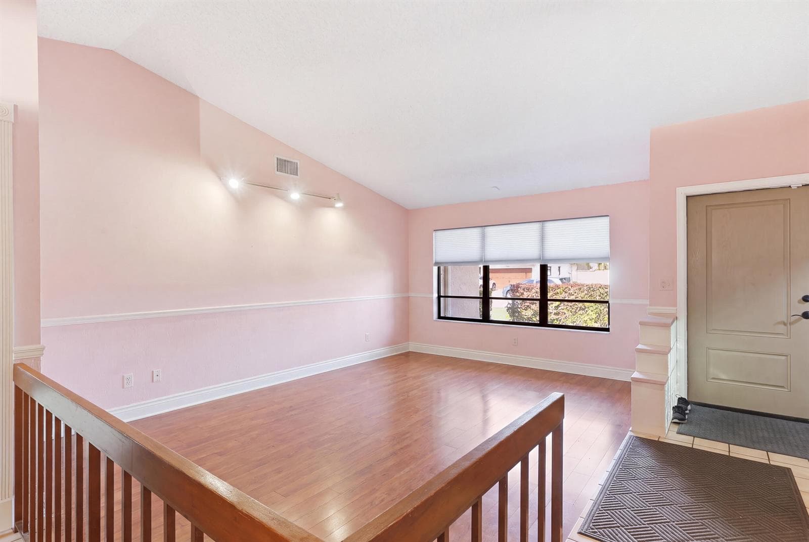 700 NW 102ND Way, Plantation FL 33324 photo 4