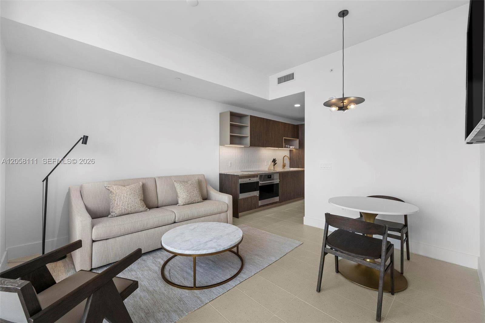 159 NE 6th St # 5008, Miami FL 33132 photo 3
