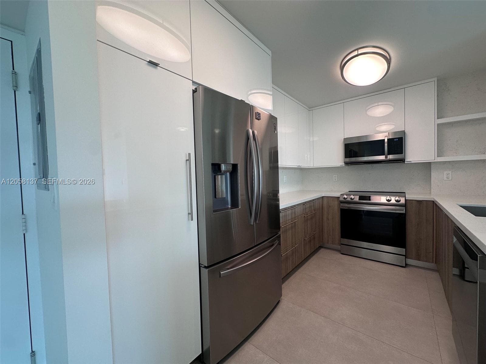 100 Bayview Dr # 317, Sunny Isles Beach FL 33160 photo 5