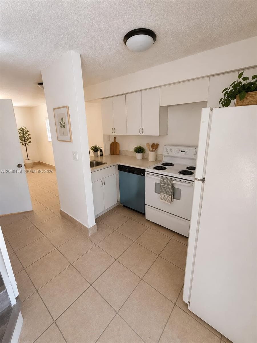 1650 NW 25th Ave # 213, Miami, FL 33125 photo 2