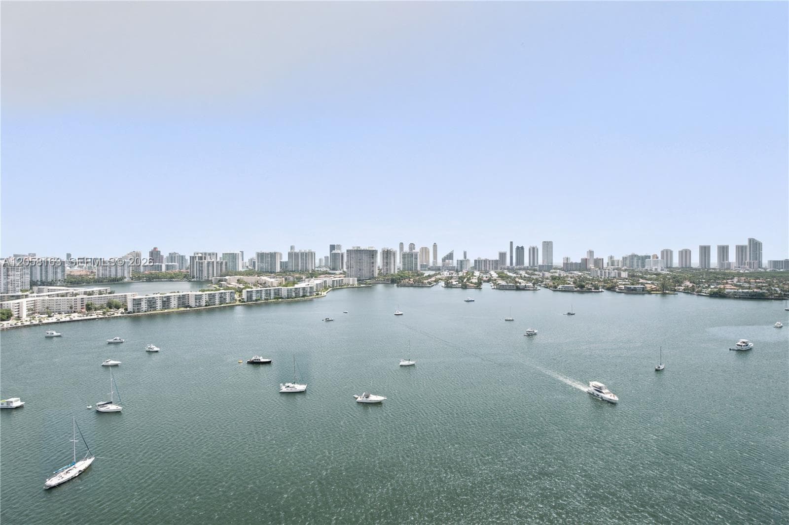 17301 Biscayne Blvd # 2010, North Miami Beach FL 33160 photo 2