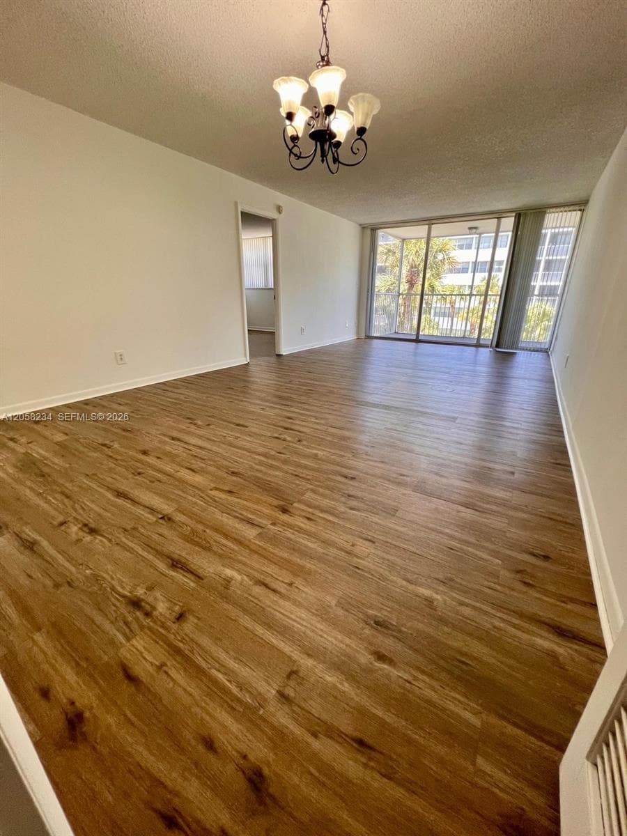 700 NW 214th St # 411, Miami Gardens FL 33169