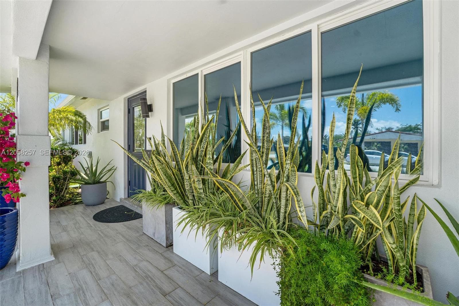 309 SE 3rd Ter, Deerfield Beach FL 33441 photo 3