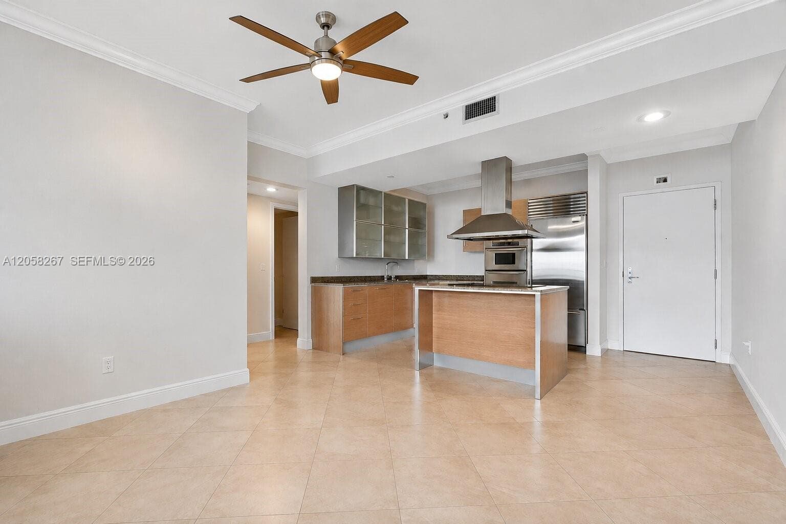 218 SE 14th St # 1203, Miami FL 33131 photo 4
