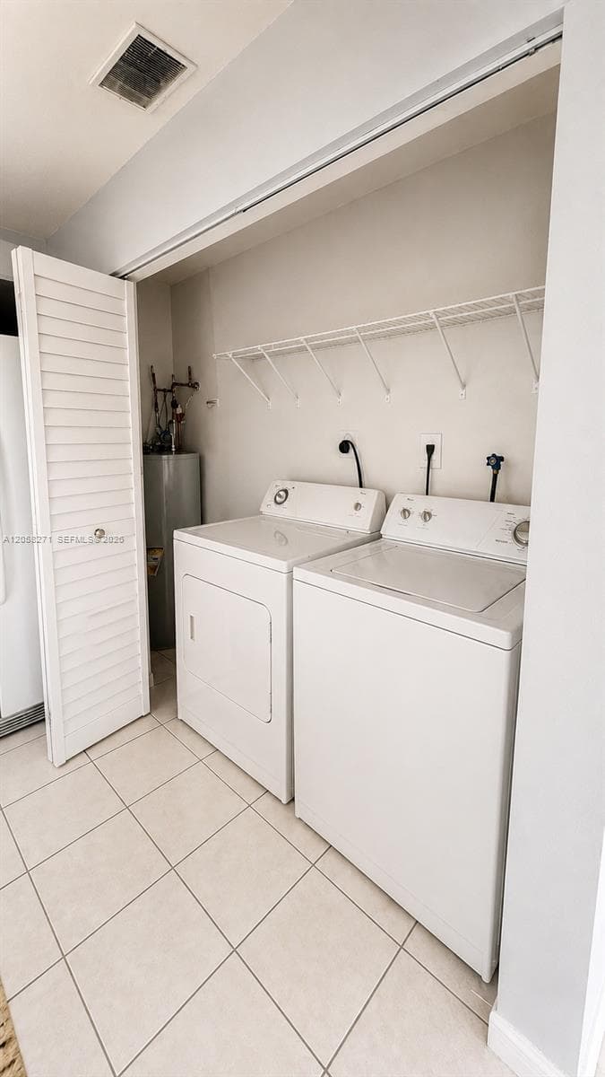 10900 NW 7th St # 101, Miami FL 33172 photo 4
