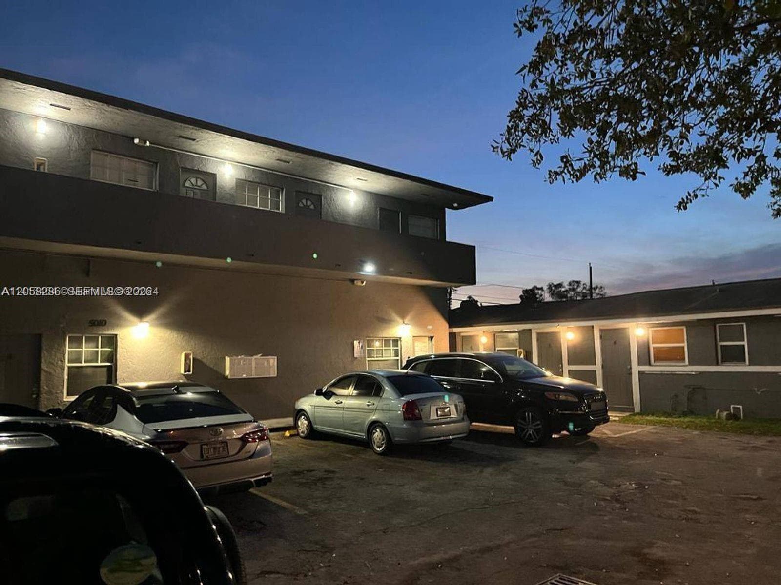 5010 Pembroke Rd # 7, West Park FL 33021 photo 3