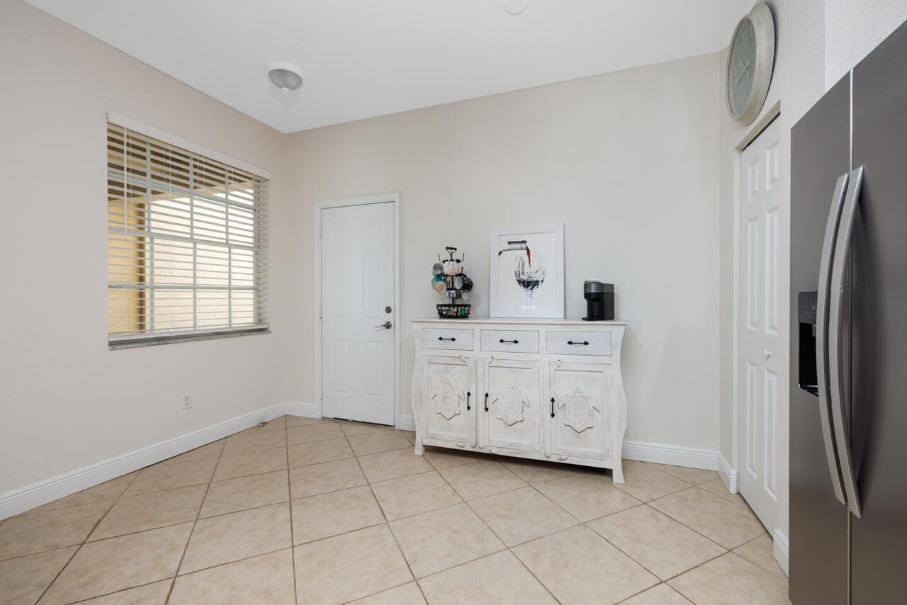 1560 SE Sheffield Terrace # 102, Stuart FL 34994 photo 3