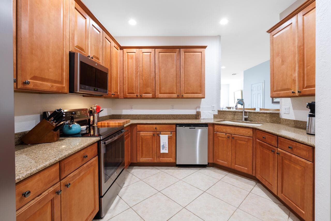1560 SE Sheffield Terrace # 102, Stuart FL 34994 photo 5