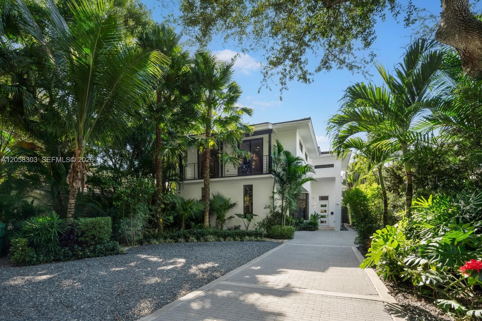 3630 Avocado Ave, Miami FL 33133 photo 2