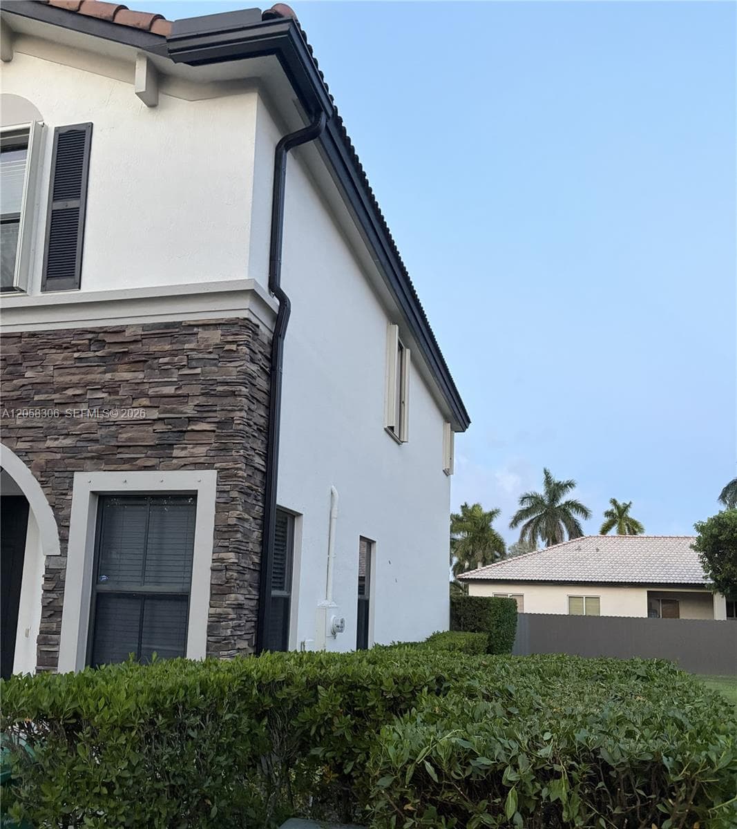 4221 SW 164th Ct, Miami, FL 33185 photo 2