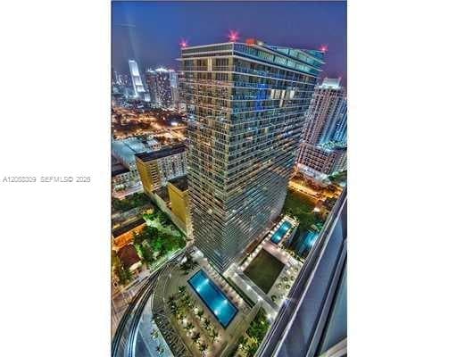 1111 SW 1 AV # 1414-N, Miami FL 33130