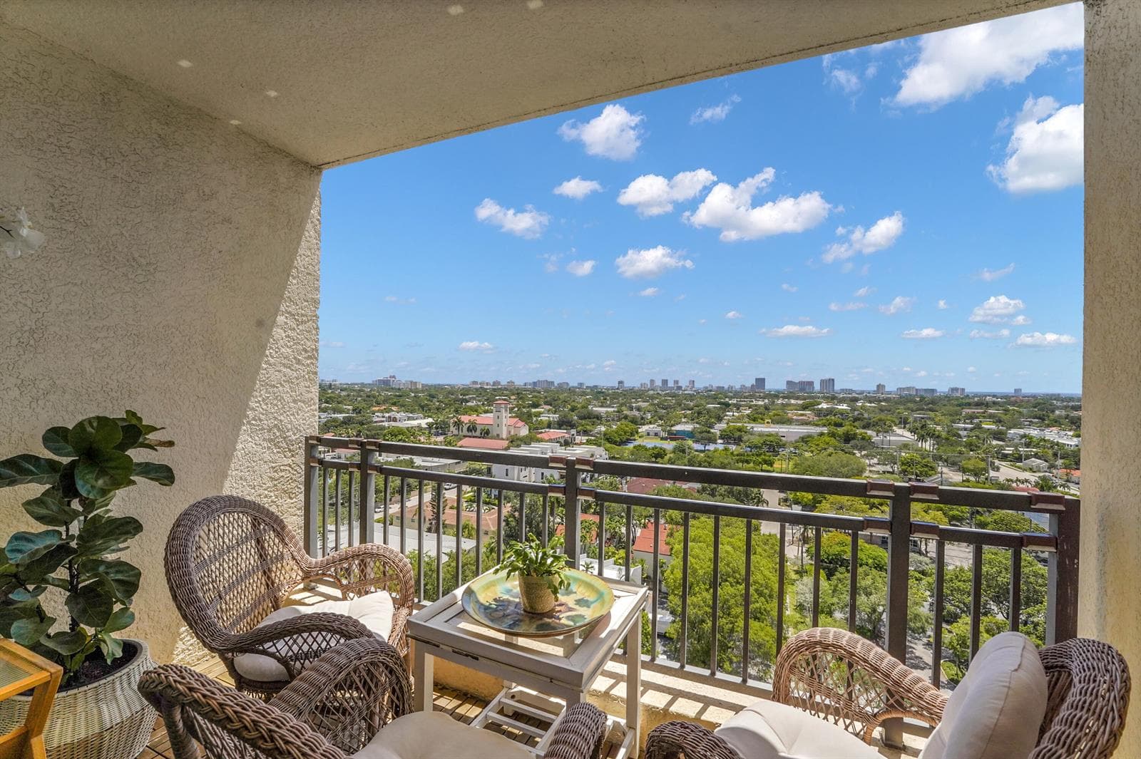 110 N Federal Highway # 1410, Fort Lauderdale FL 33301