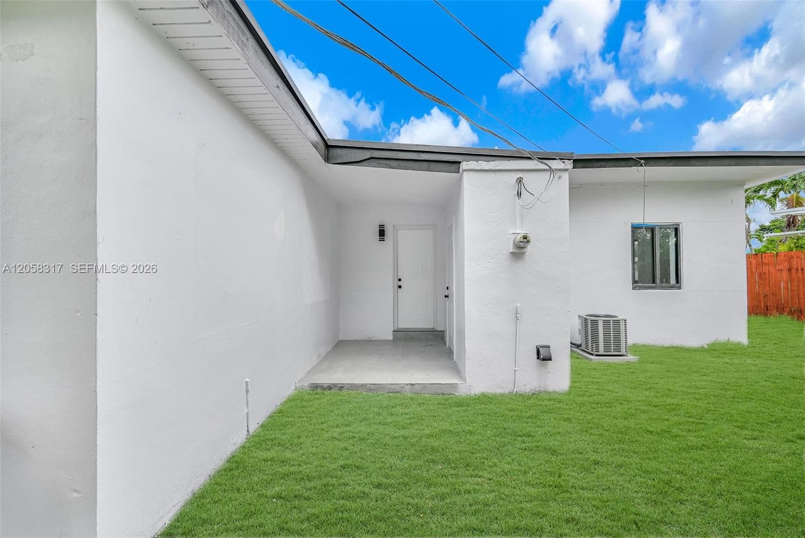 580 NW 116th Ter, Miami FL 33168 photo 3