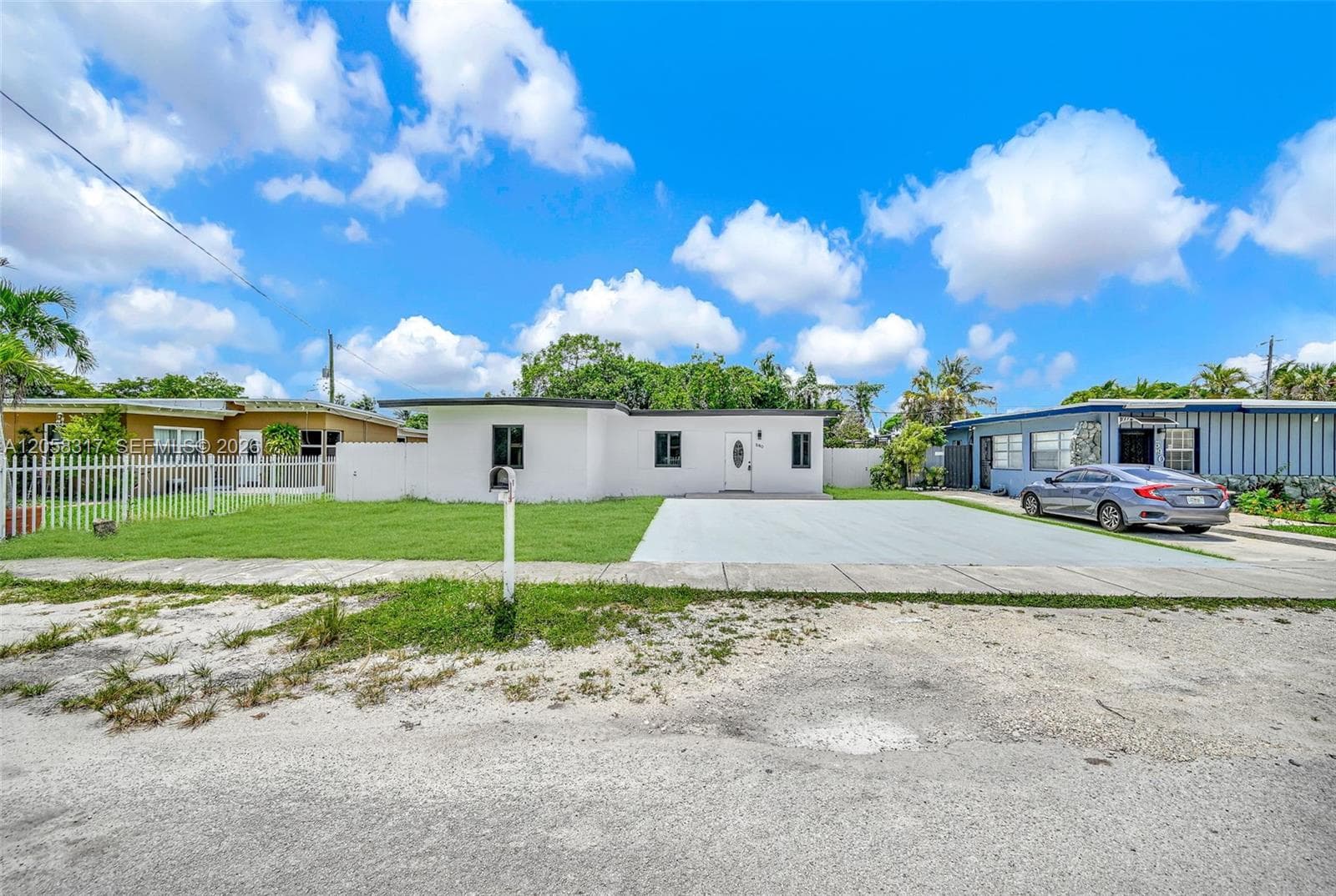 580 NW 116th Ter, Miami FL 33168 photo 4