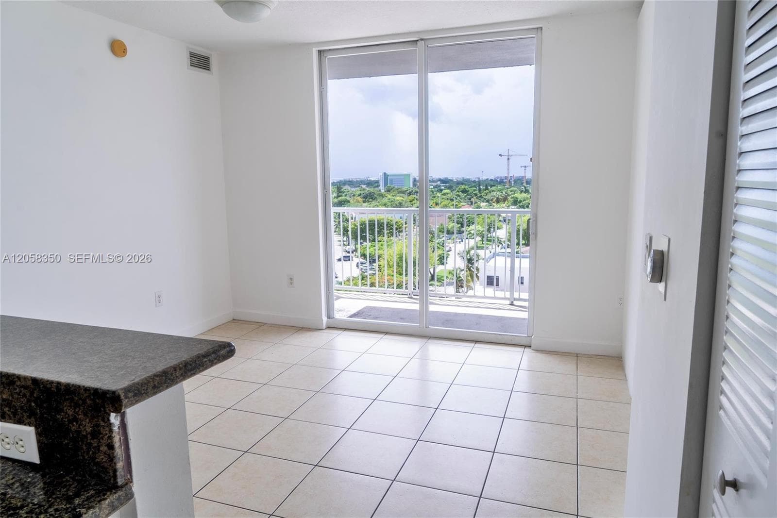 1 Glen Royal Pkwy # 809, Miami FL 33125 photo 3