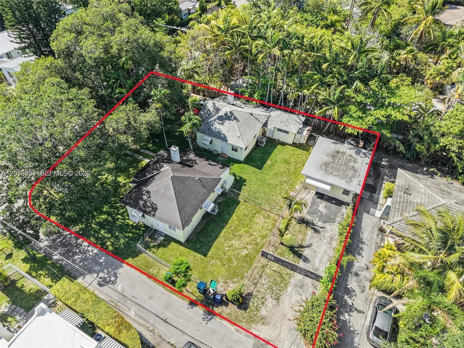 8701 NE 8th Ct, Miami FL 33138 photo 5