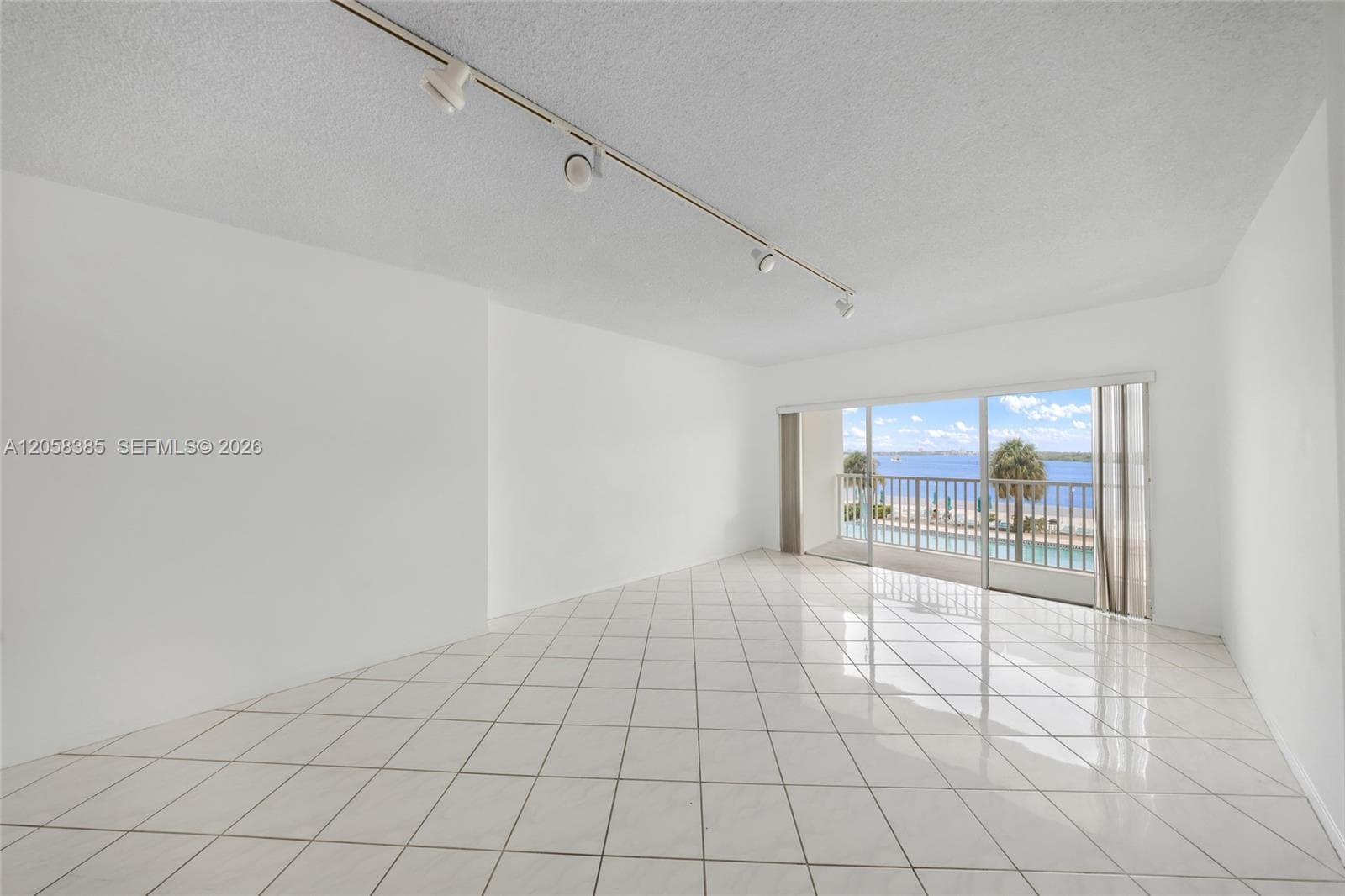 300 Bayview Dr # 202, Sunny Isles Beach FL 33160 photo 5