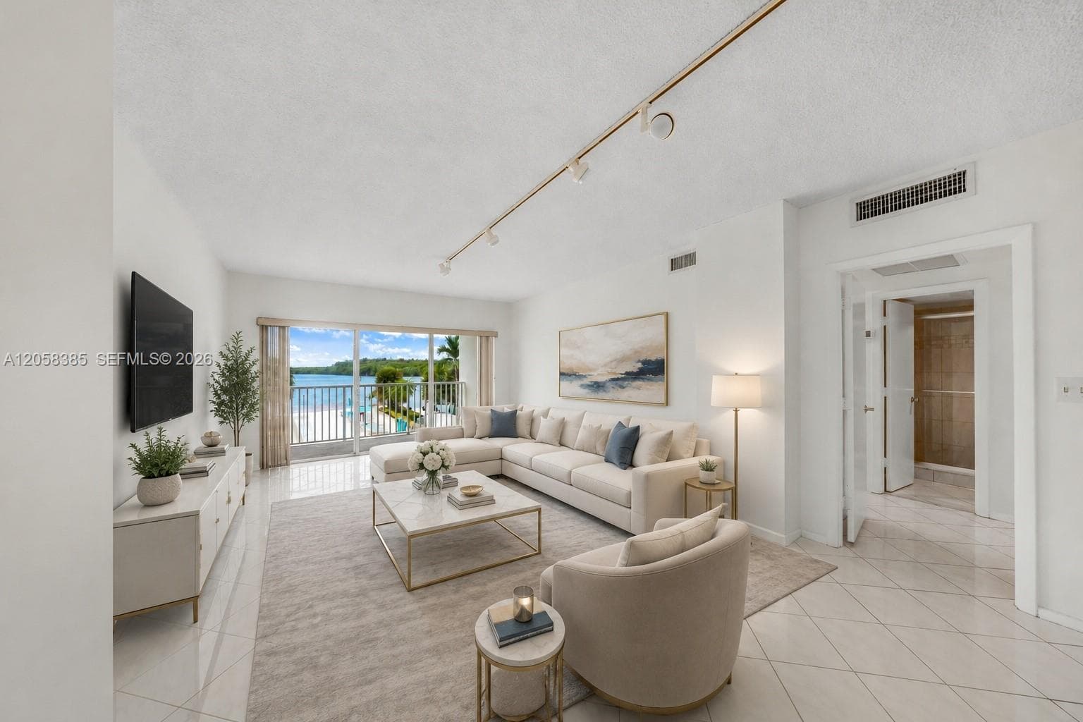 300 Bayview Dr # 202, Sunny Isles Beach FL 33160 photo 4