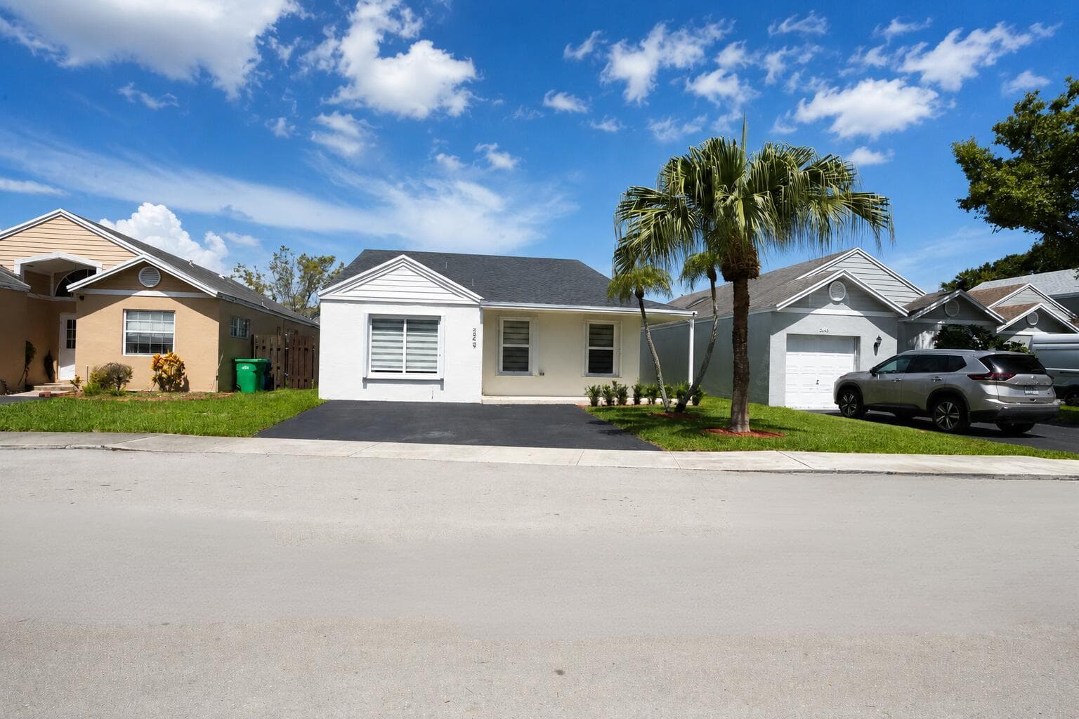 249 SW 159th Avenue, Sunrise FL 33326