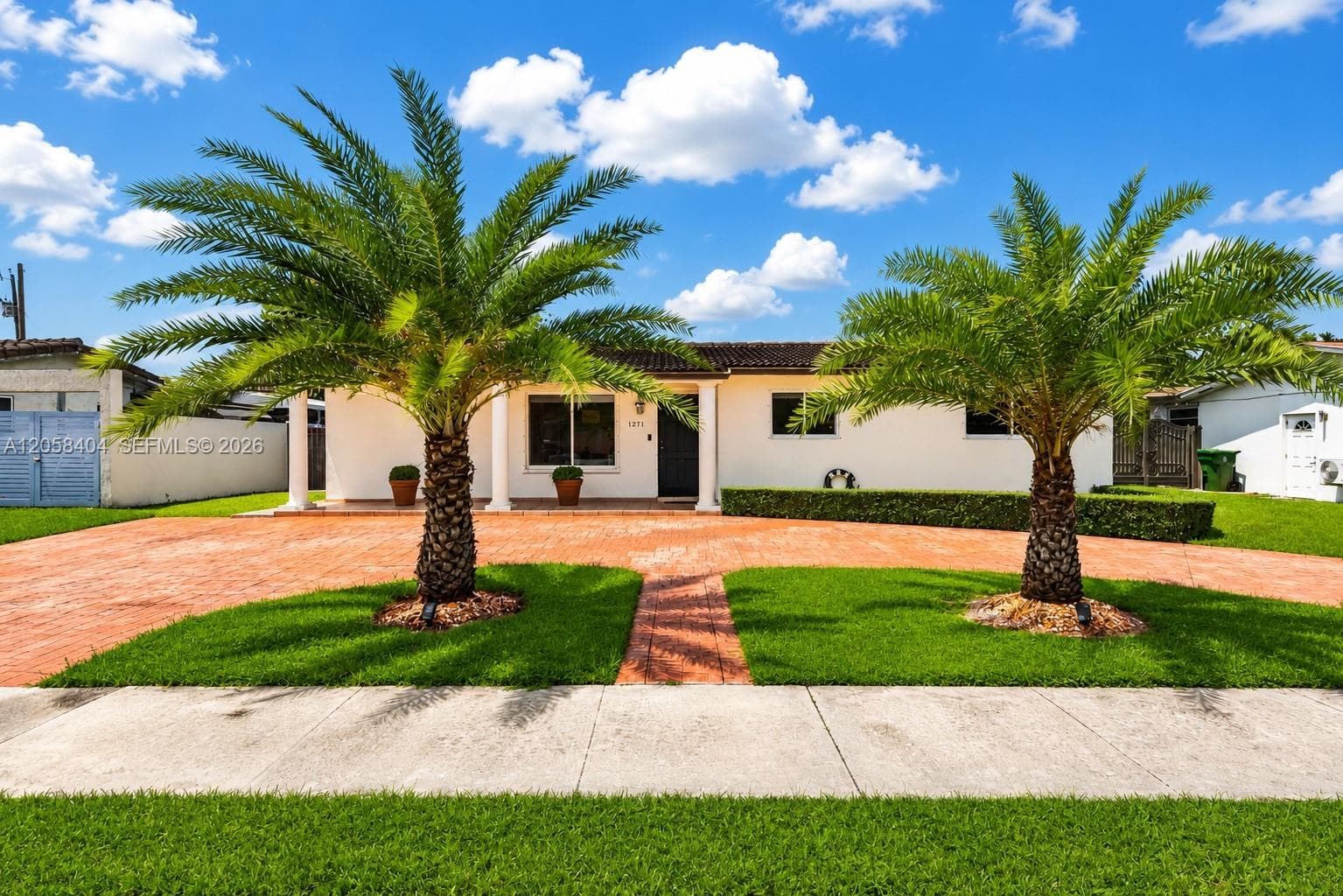 1271 W 78th St, Hialeah FL 33014