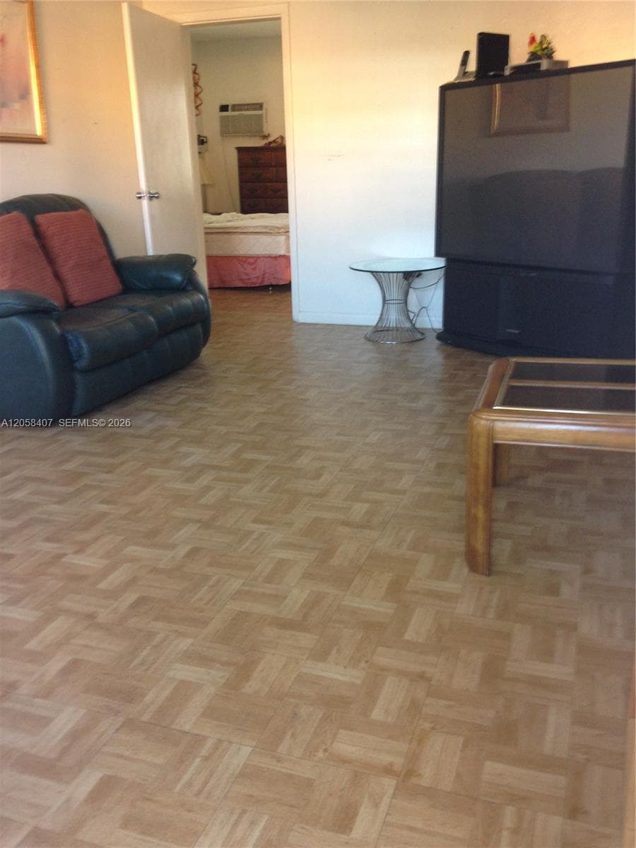 2734 SW 24th Ter # 2, Miami, FL 33145 photo 2