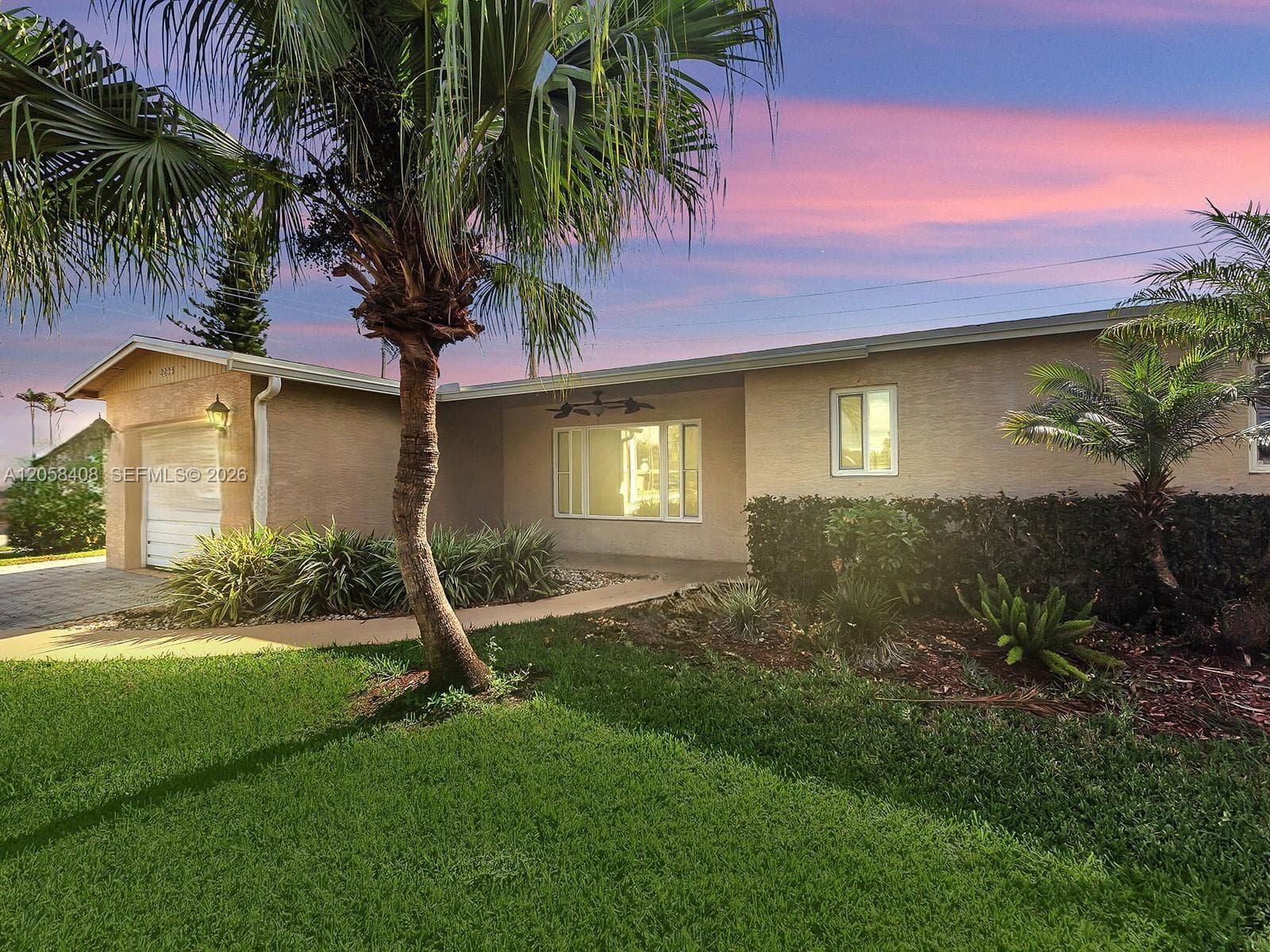 2294 NW 63rd Ave, Margate FL 33063 photo 2
