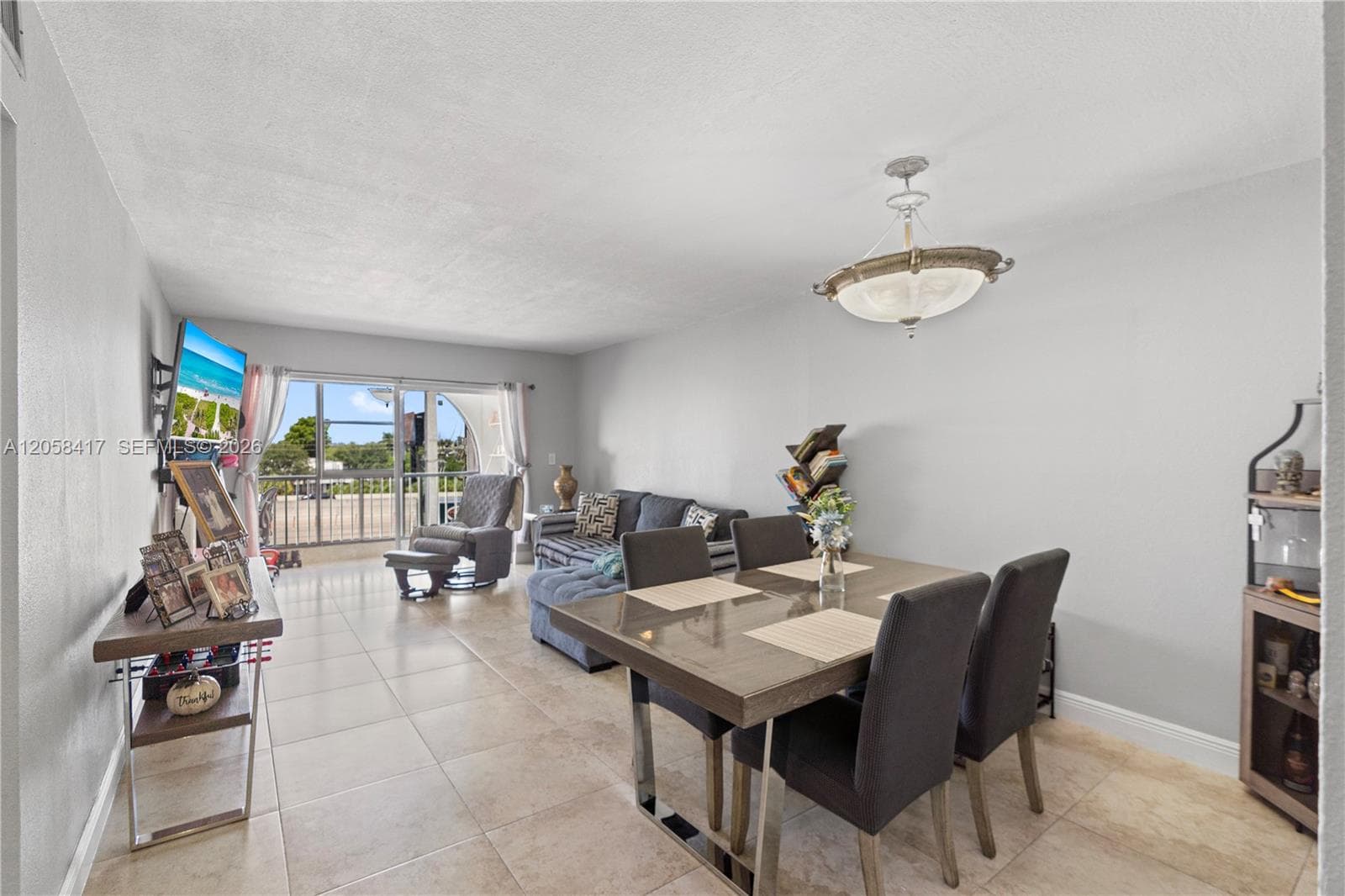 6215 W 20th Ave # 402, Hialeah FL 33012 photo 2