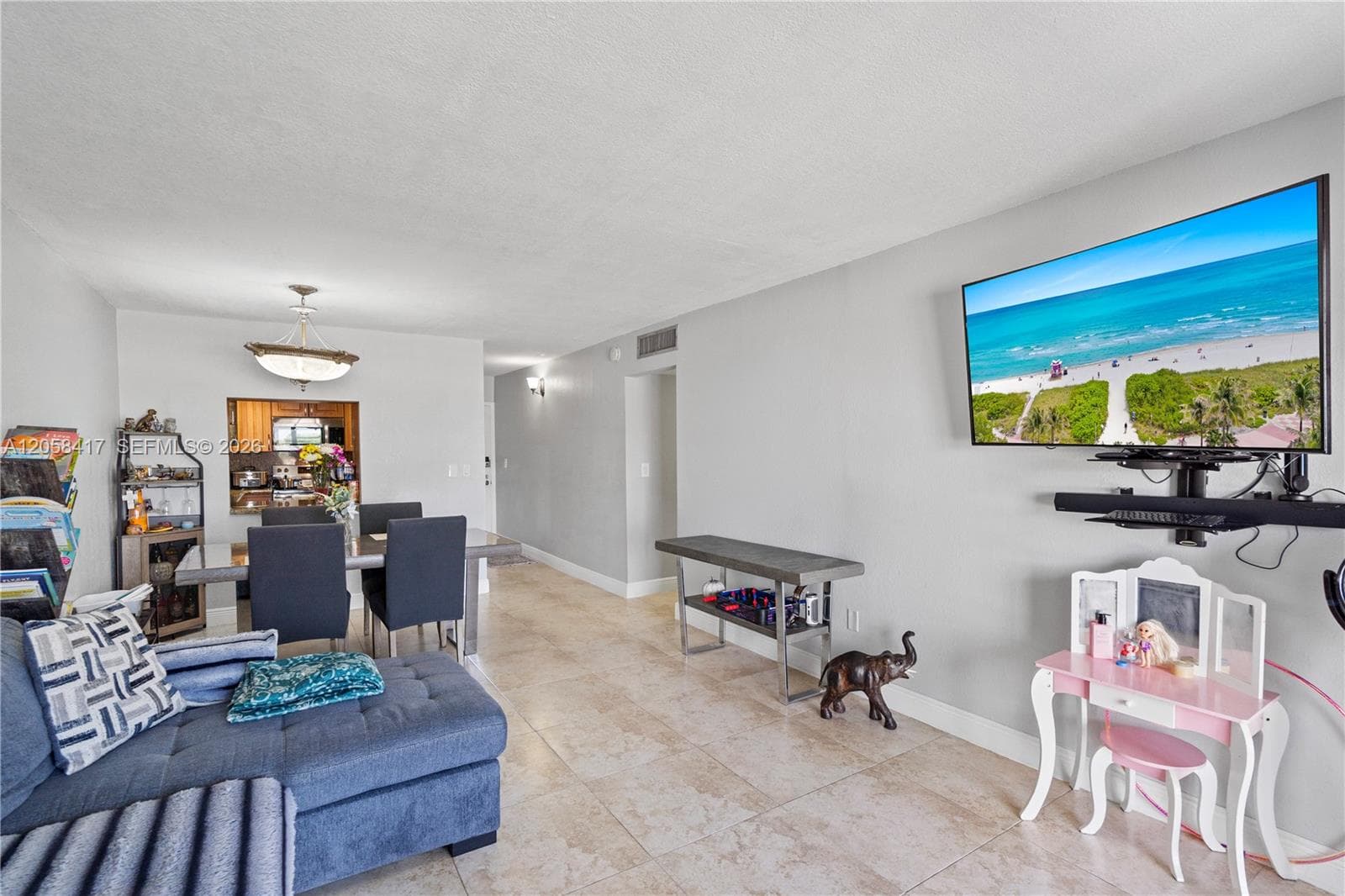 6215 W 20th Ave # 402, Hialeah FL 33012 photo 4
