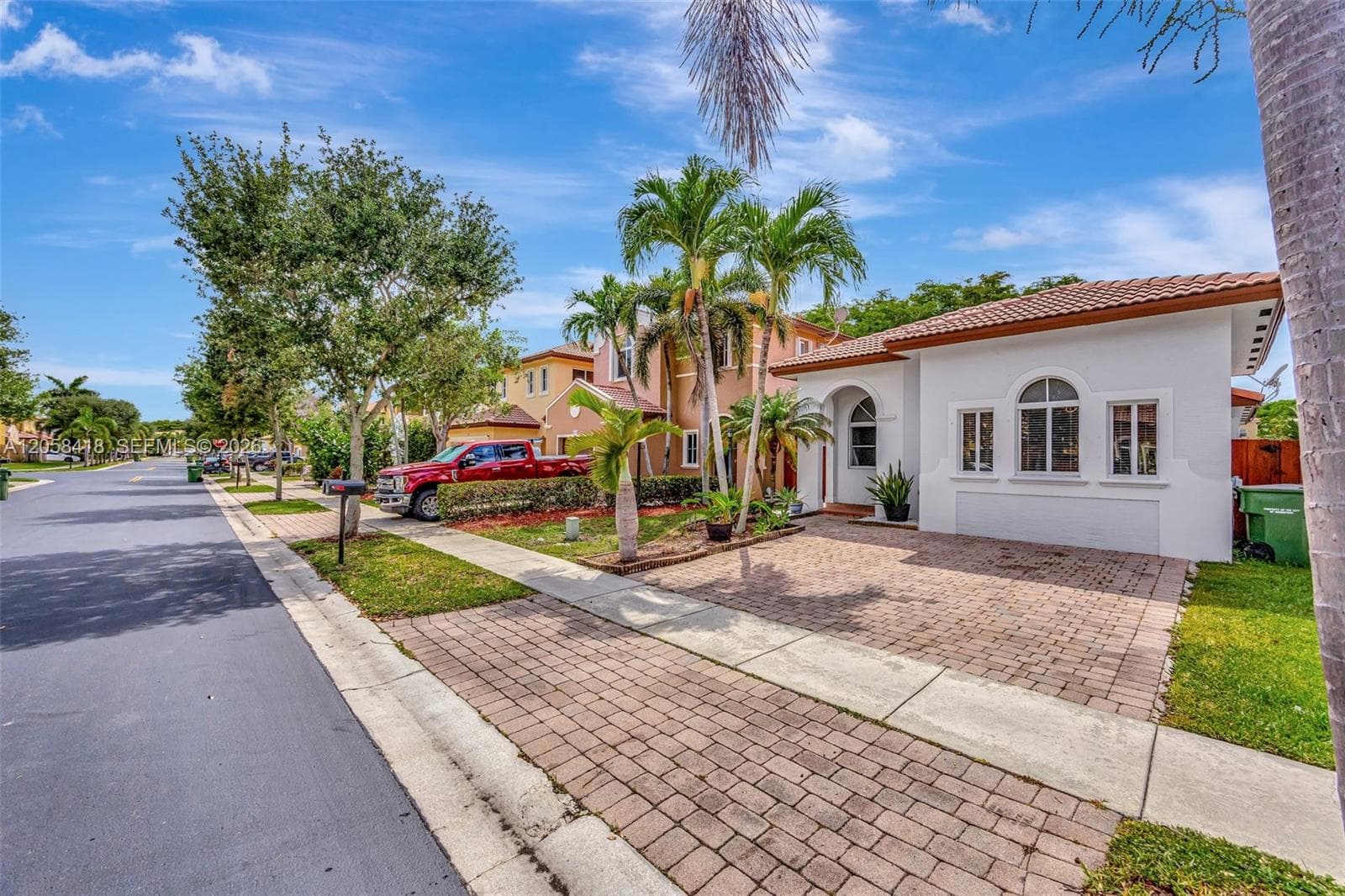 1130 NE 41st Ave, Homestead FL 33033