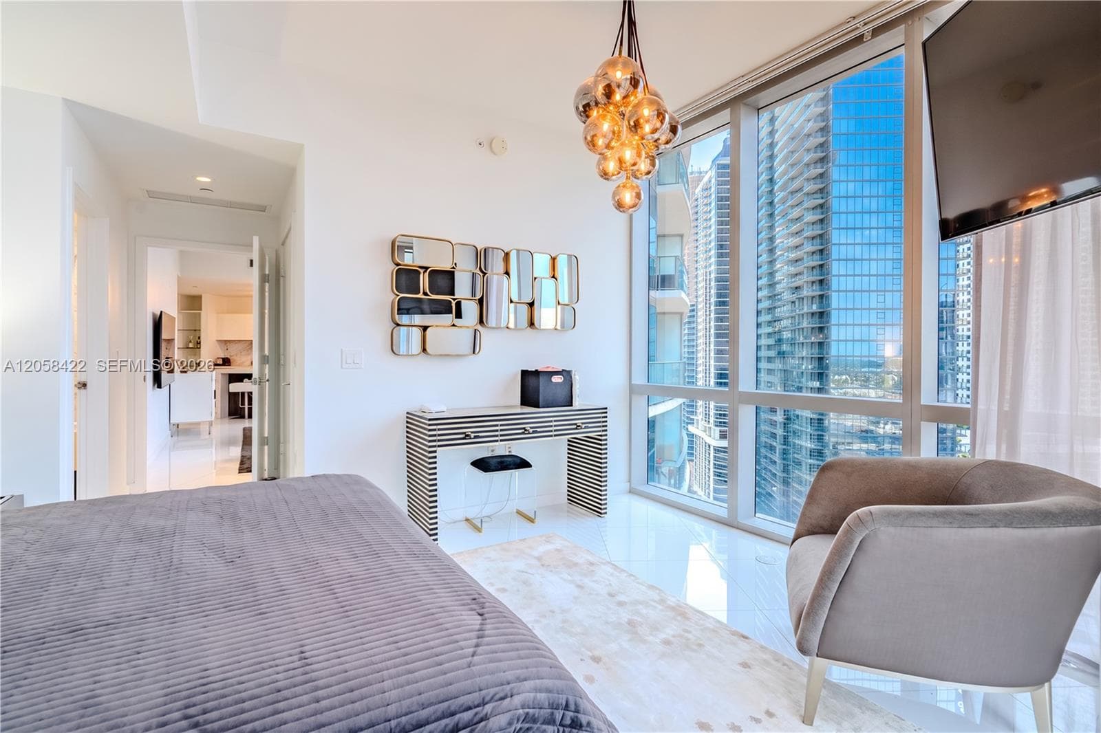 851 NE 1st Ave # 1802, Miami FL 33132 photo 5