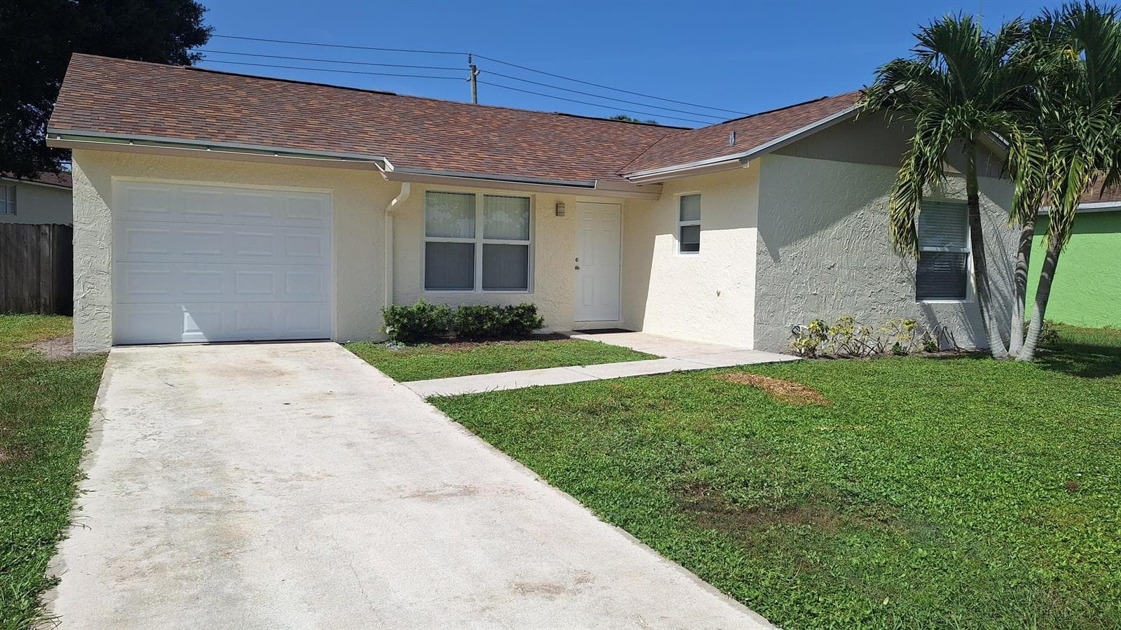 135 Village Circle, Jupiter FL 33458