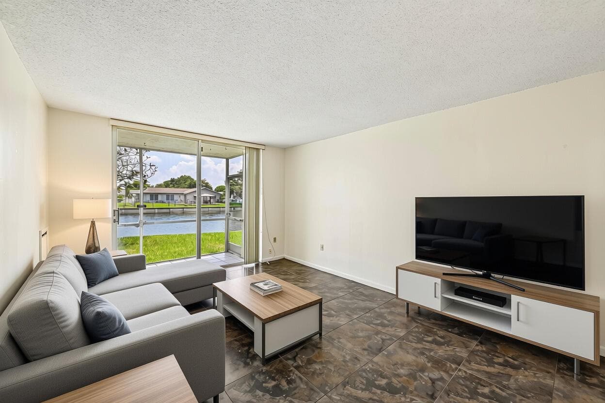 9150 LIME BAY Boulevard # 103, Tamarac FL 33321 photo 2