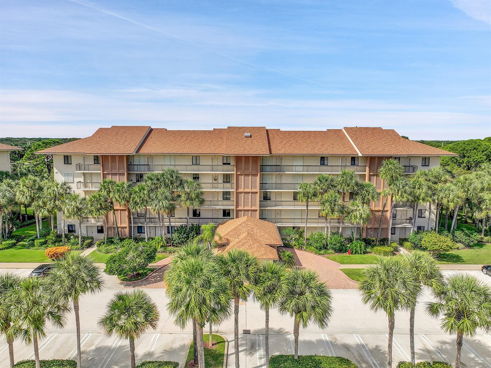2001 Marina Isle Way # 203, Jupiter FL 33477 photo 2