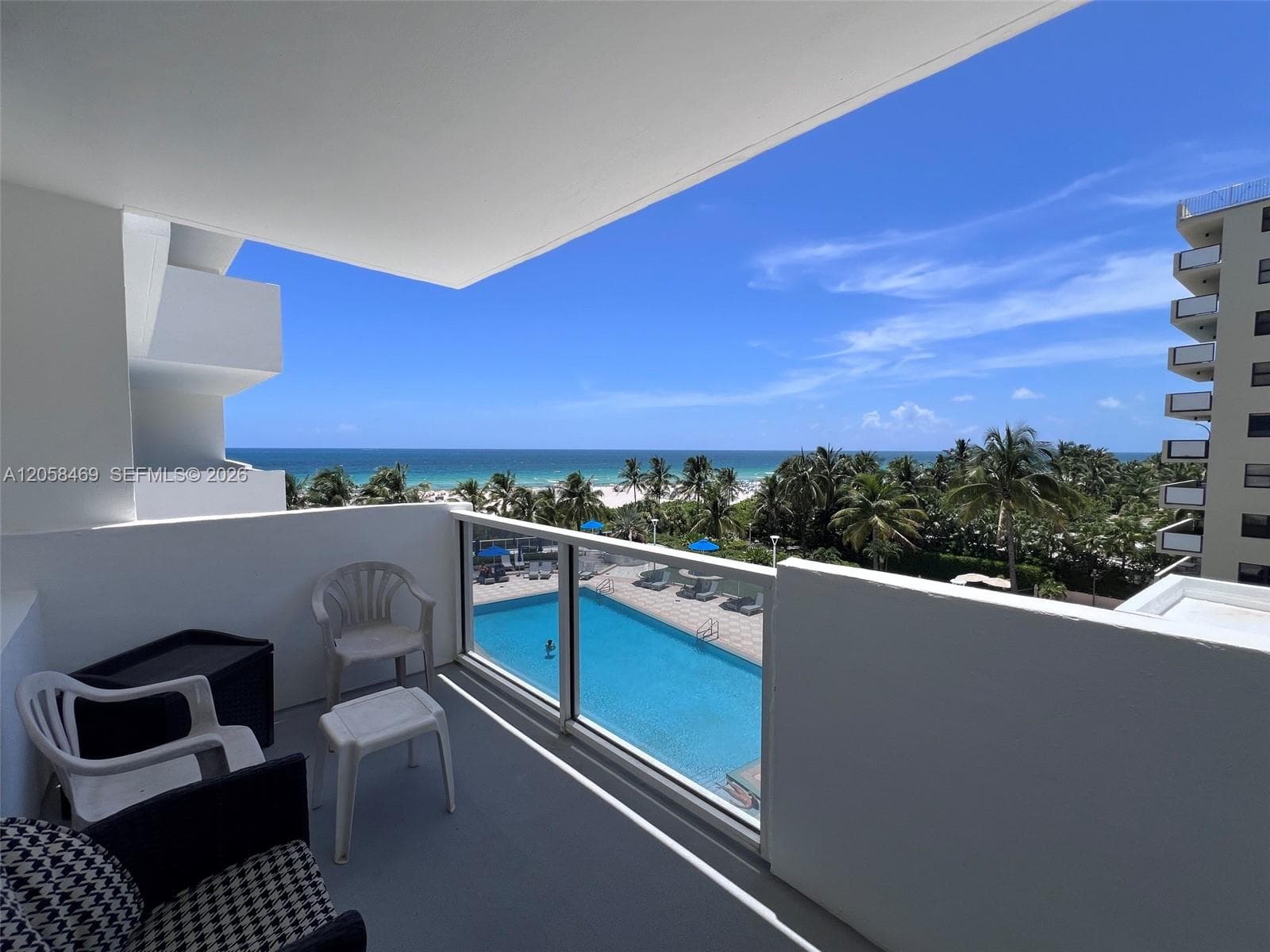 100 Lincoln Rd # 542, Miami Beach FL 33139 photo 2