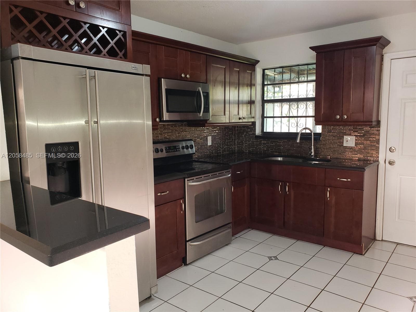 2998 NW 30th St # 2995 2 bedroom, Miami FL 33142 photo 3