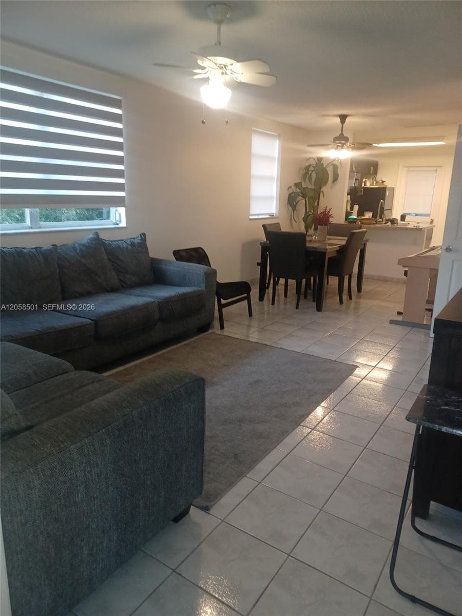 3777 NW 78th Ave # 8E, Davie FL 33024 photo 4