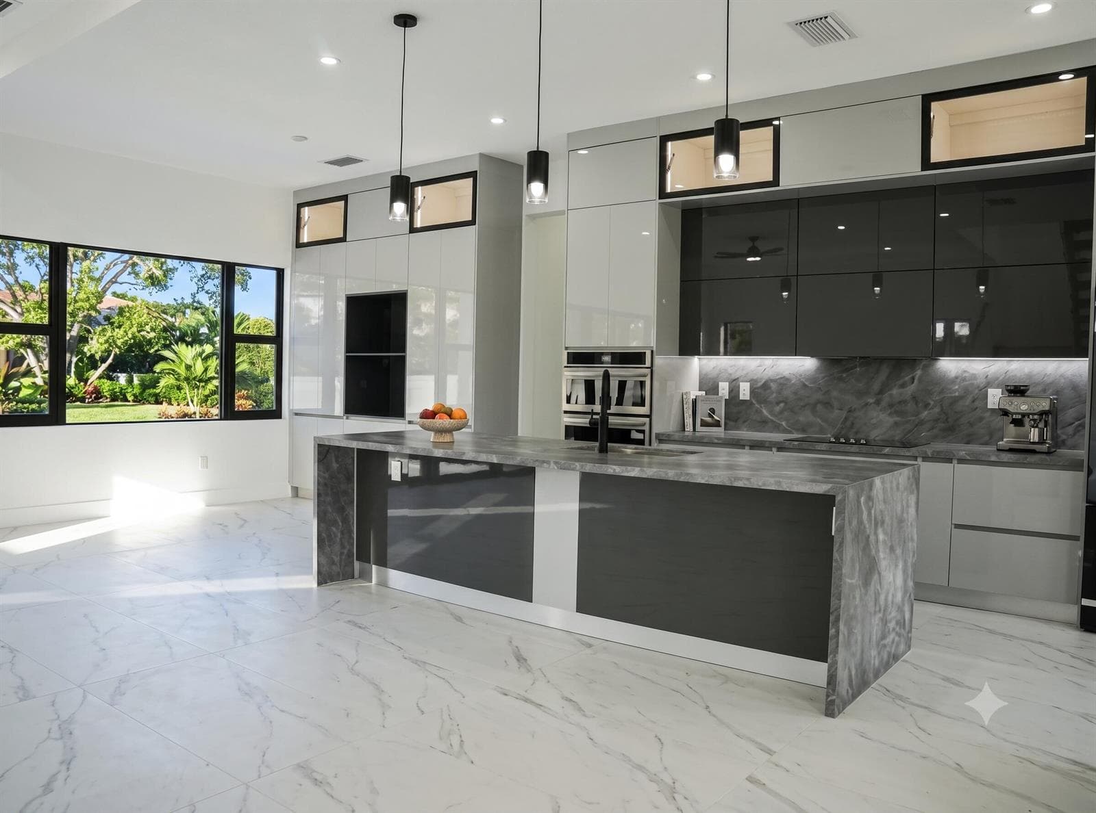 13044 DAVIE OAKS Drive, Davie FL 33325 photo 2