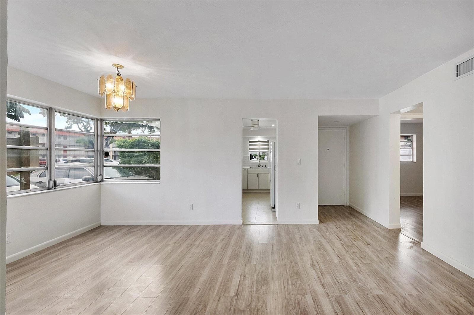 19001 NE 14TH Avenue # 145, Miami FL 33179 photo 4