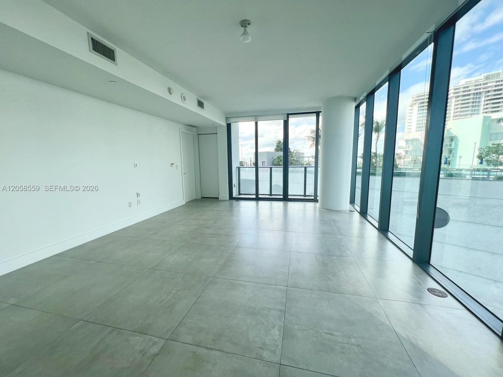 650 NE 32nd St # 908, Miami FL 33137 photo 5