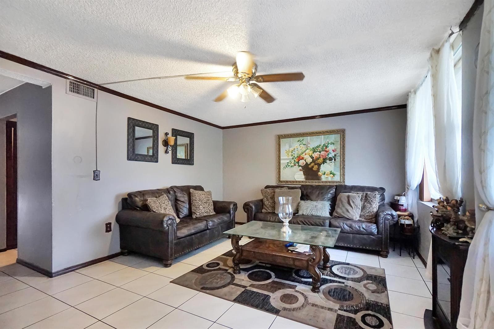 1067 W 43rd Place # 68, Hialeah FL 33012 photo 2