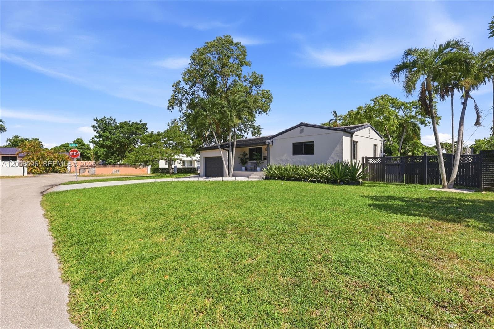 6321 SW 21st St, Miami FL 33155 photo 4