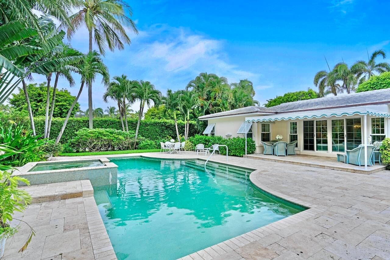 1421 N LAKE Way, Palm Beach FL 33480