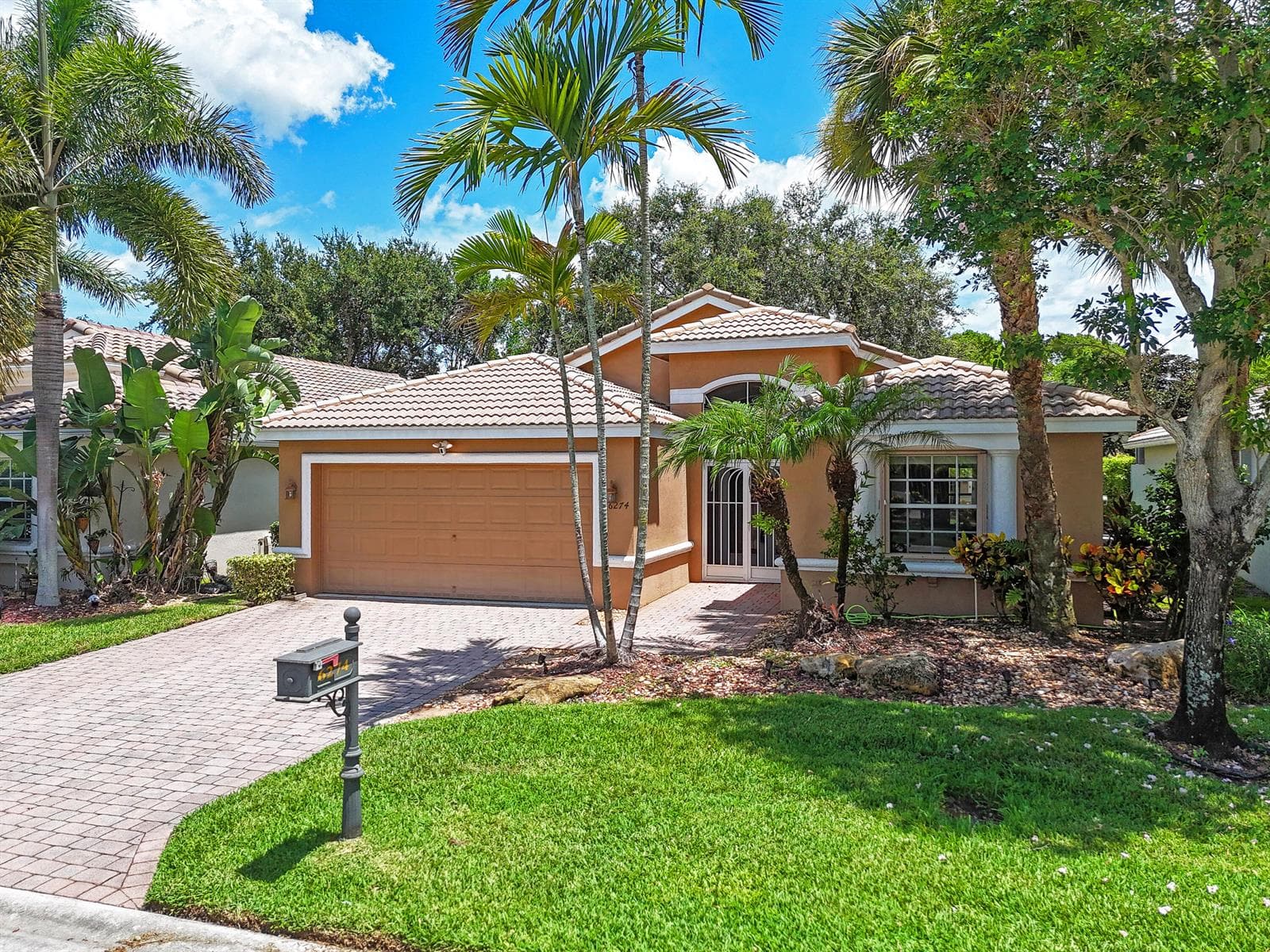 6274 VIA PRIMO Street, Lake Worth FL 33467 photo 2