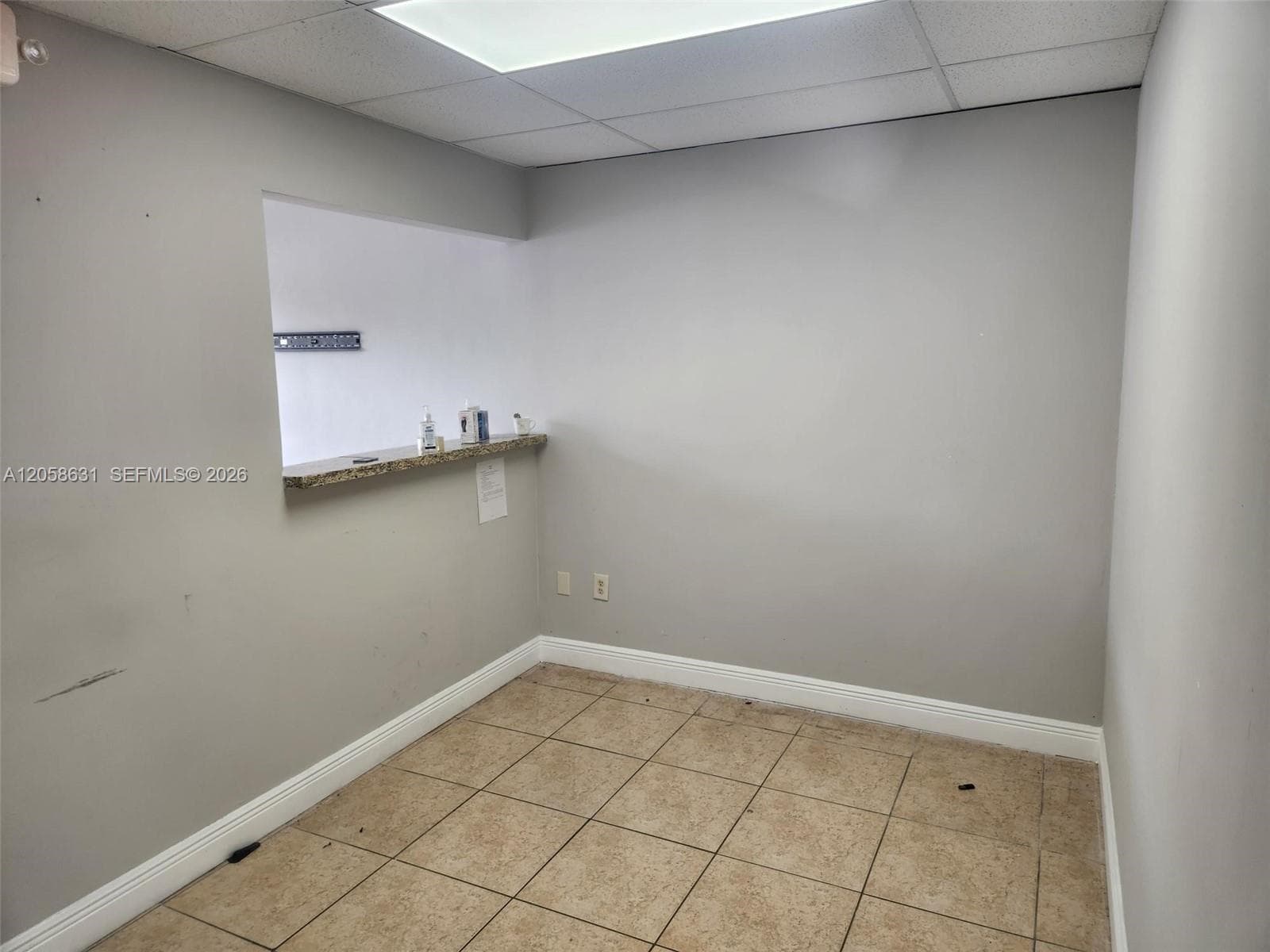 1410 SW 1st St # 1420, Miami FL 33135 photo 5
