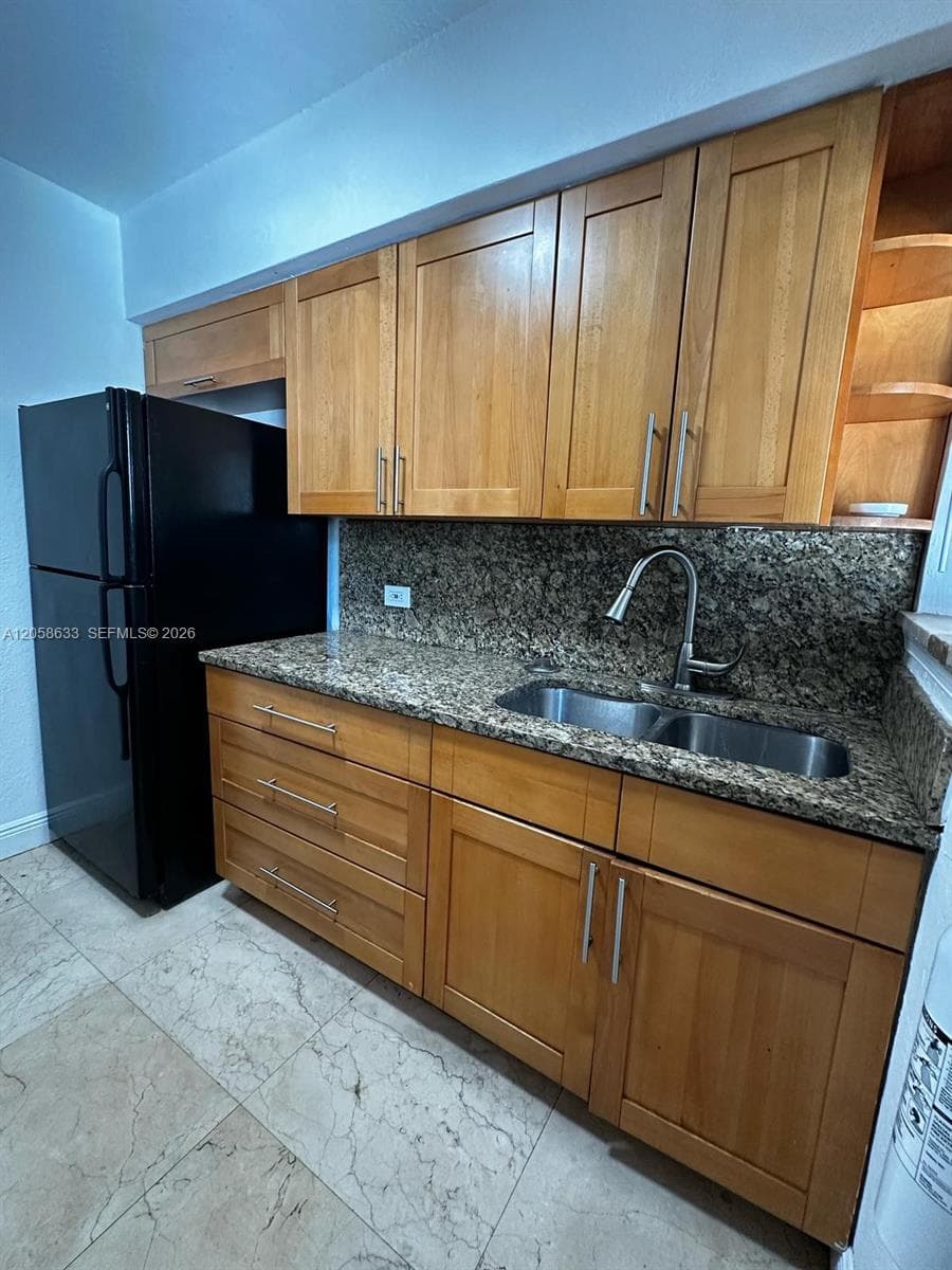 903 NE 111th St # 903, Biscayne Park FL 33161 photo 4