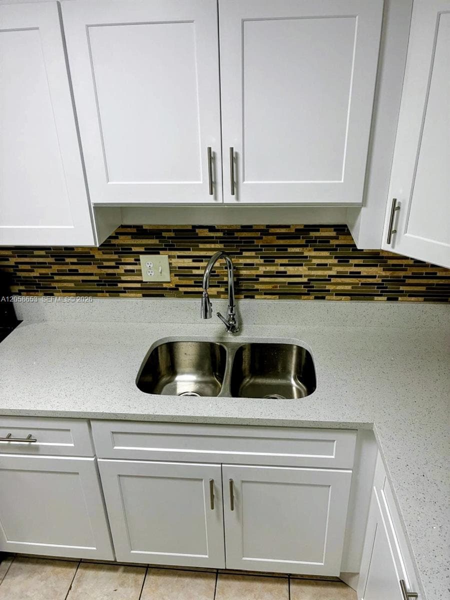 7911 N Colony Cir N # 202, Tamarac FL 33321 photo 3