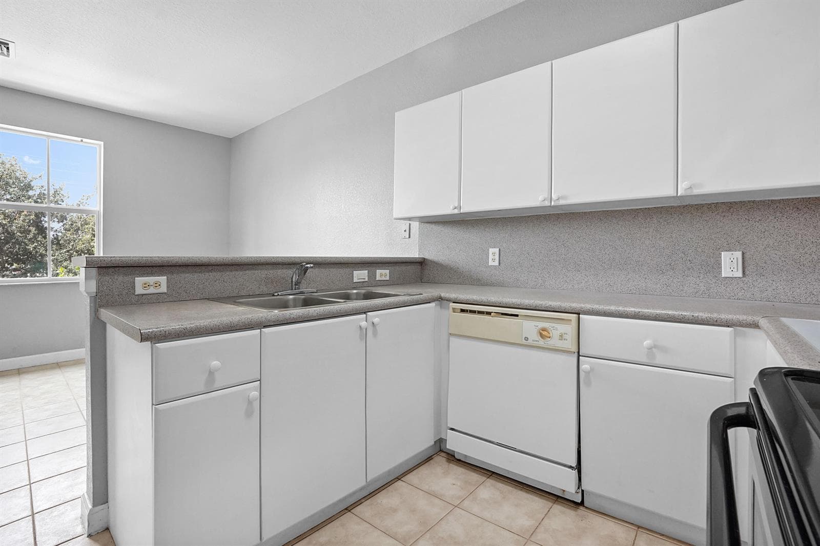 2019 Shoma Drive # 178, Royal Palm Beach FL 33414 photo 5